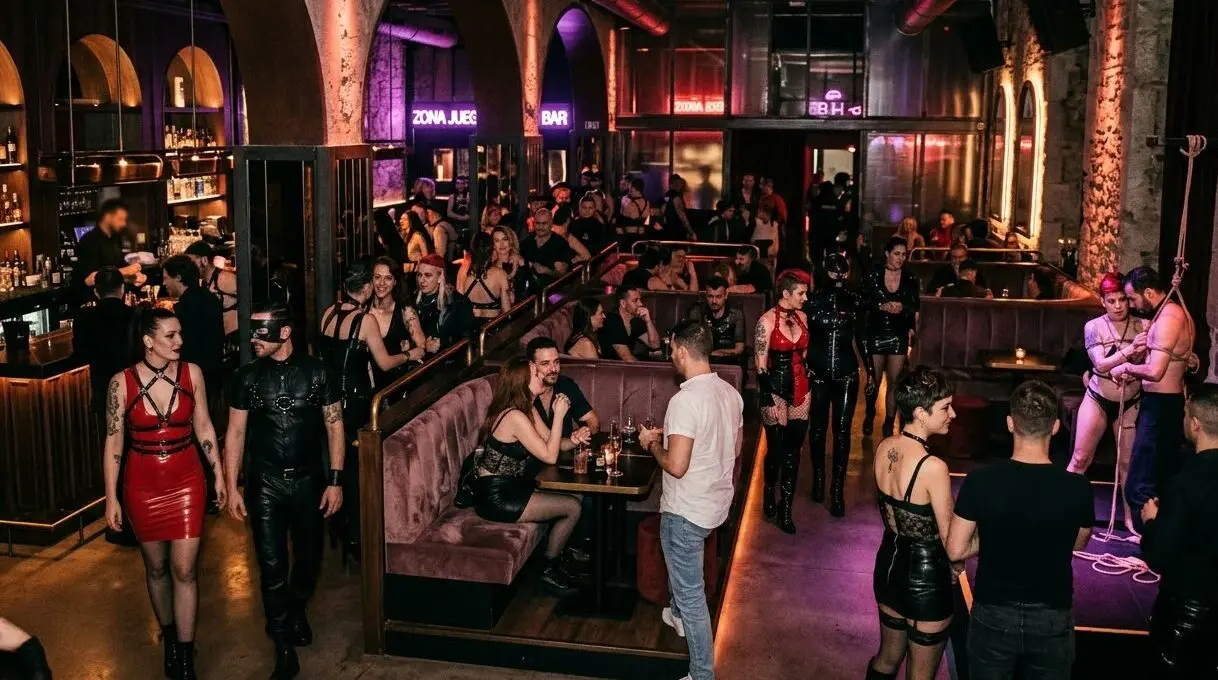 Detalles específicos de los clubes adultos en Barcelona 2026. Direcciones, precios actualizados, horarios y días estrella de Hot Swinger, Klub Verboten y Drakula.